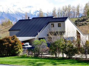 Rippon Lea - Wanaka Holiday Home